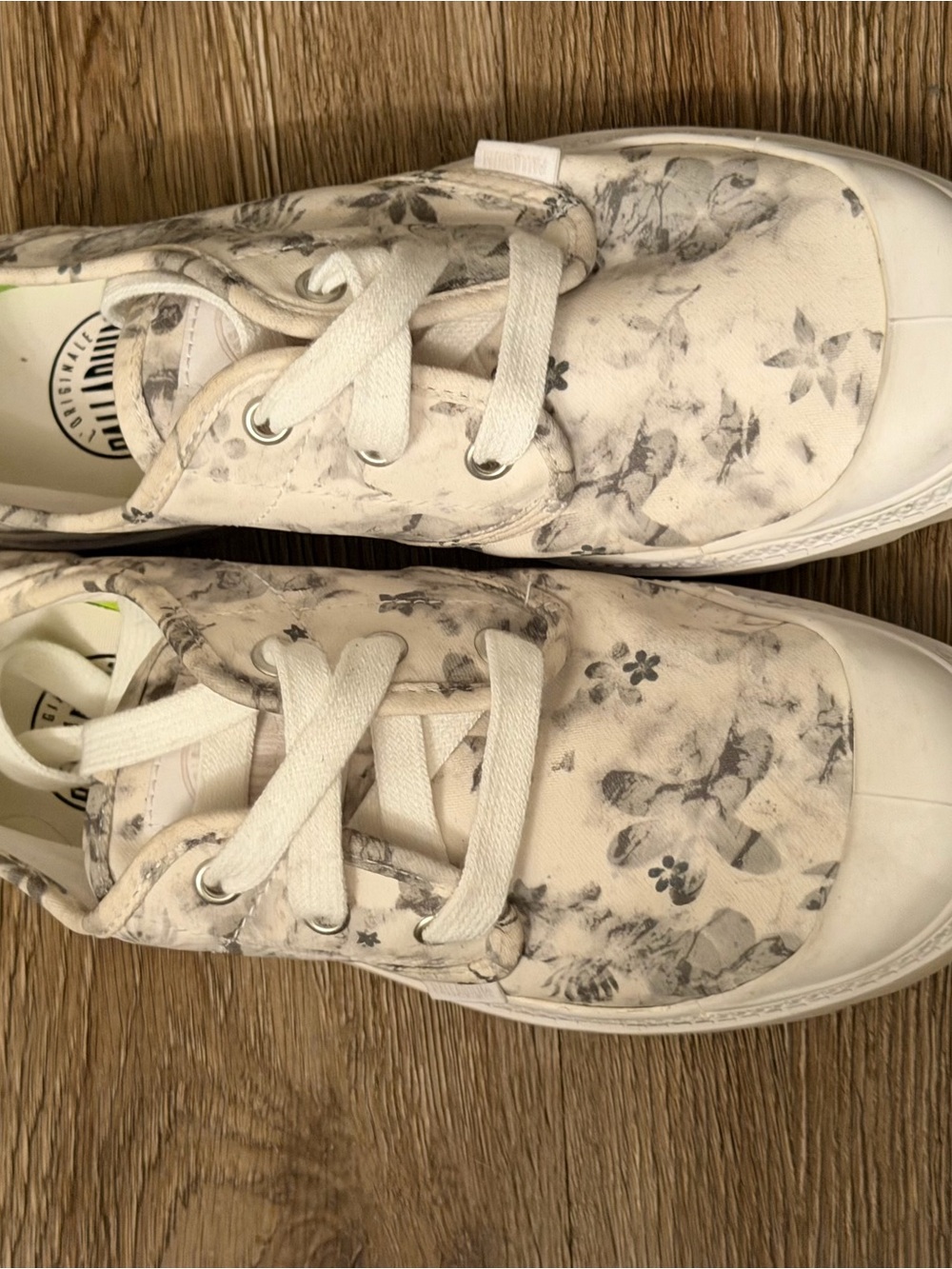 Palladium Women's Canvas Floral Sneakers - White/Gray